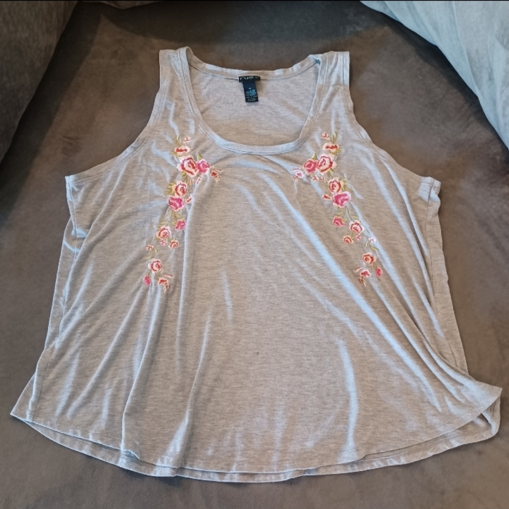 Rue + Floral Embroidered Tank Top